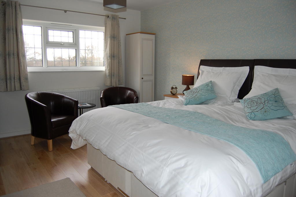 Canal View Bed And Breakfast Saxilby Стая снимка